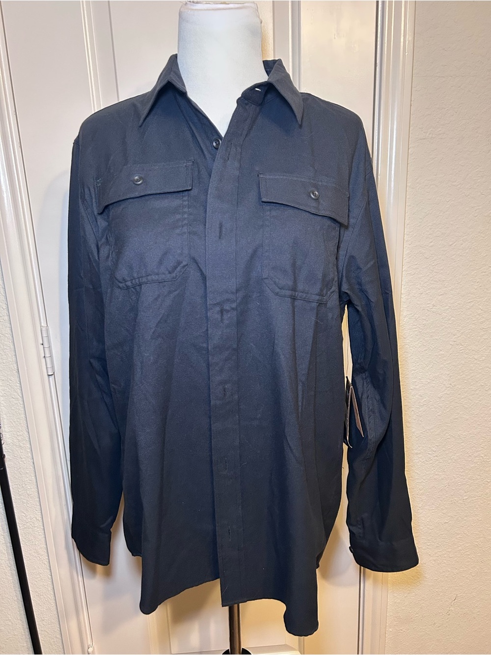 Dakine Men’s Large Charger Flannel Shirt Black NWT